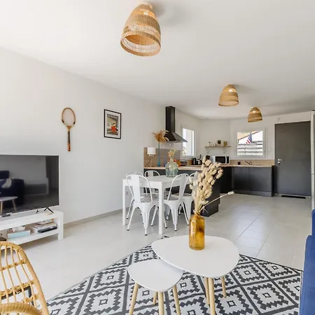 Les Tonnelles - Maison Proche - Grand Jardin Holiday home